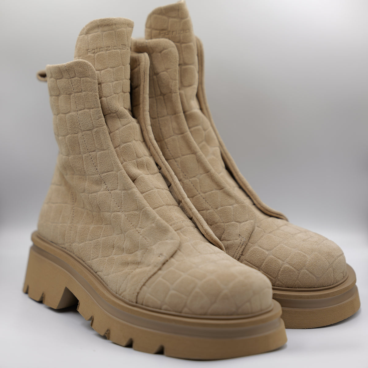 Patrizia Bonfanti -  Stivaletto in camoscio Beige