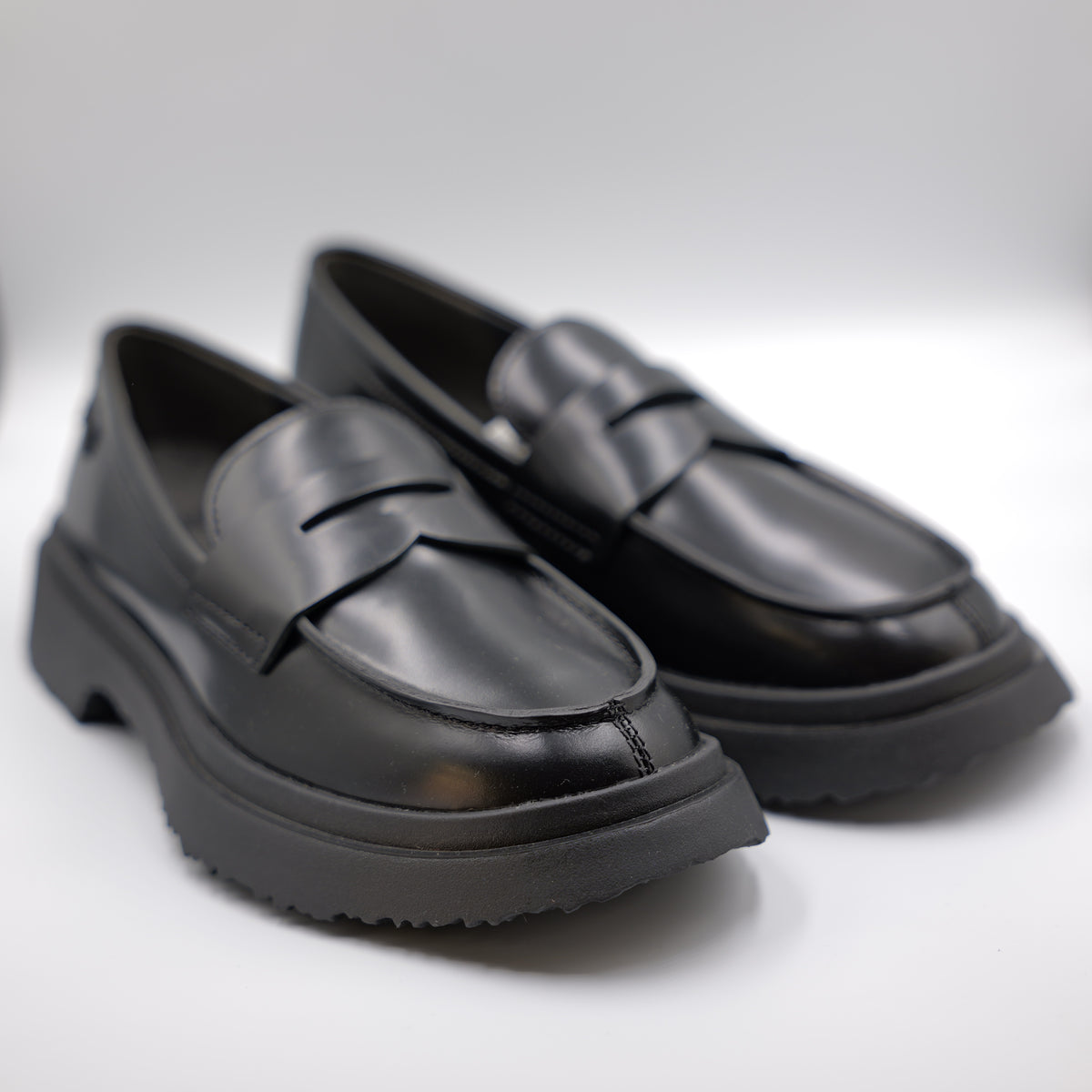 Camper-mocassino in pelle nero
